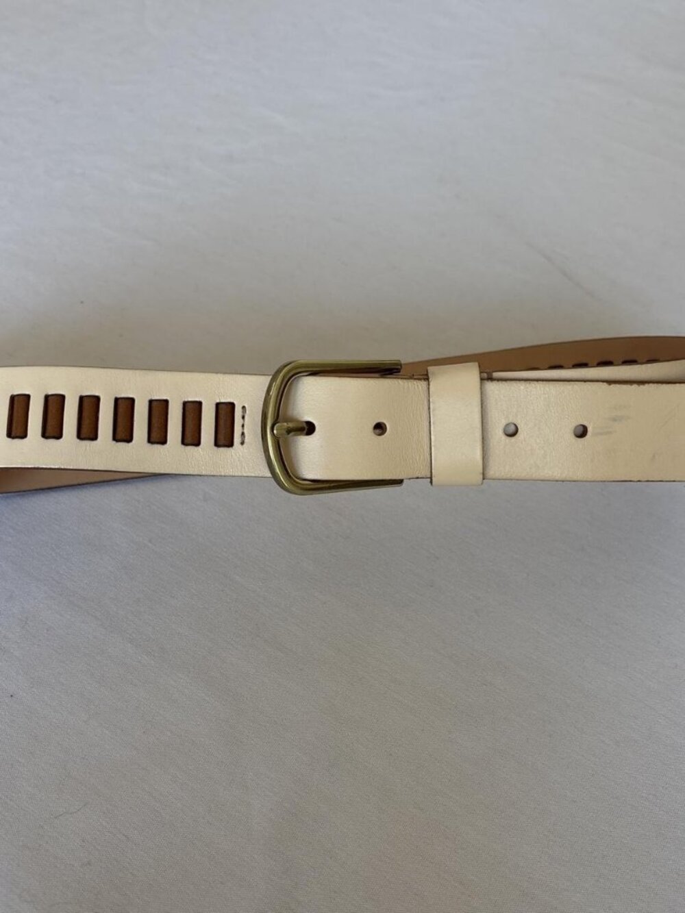 Fossil Genuine Leather Cutout Belt Cream Cognac Brown Small